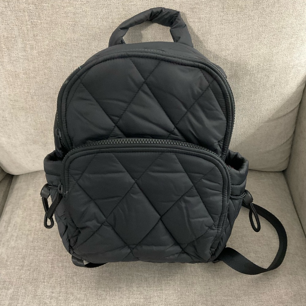 Vera Bradley Small Banbury Backpack in Featherweight NWOT